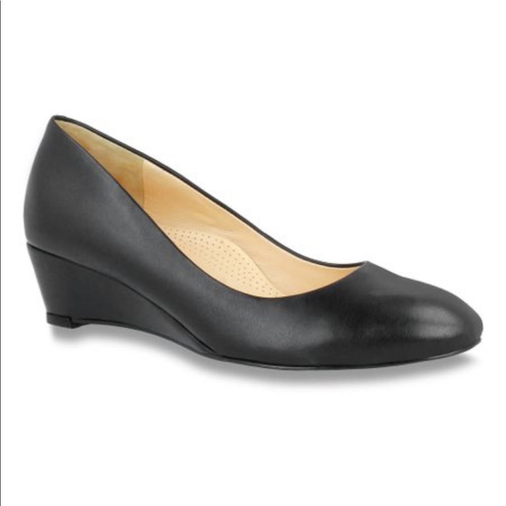 UKIES Nappa Hillary Leather Wedge Black